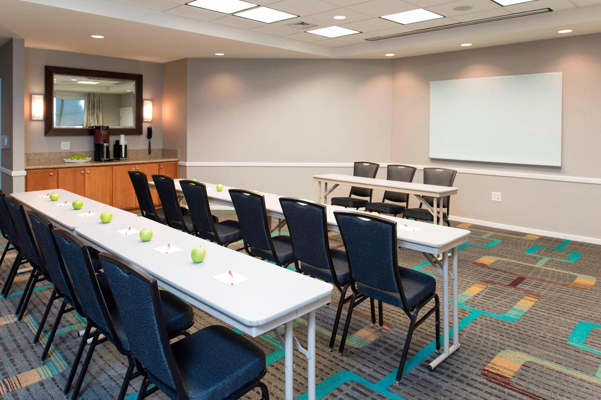Residence Inn Moline Quad Cities Εξωτερικό φωτογραφία